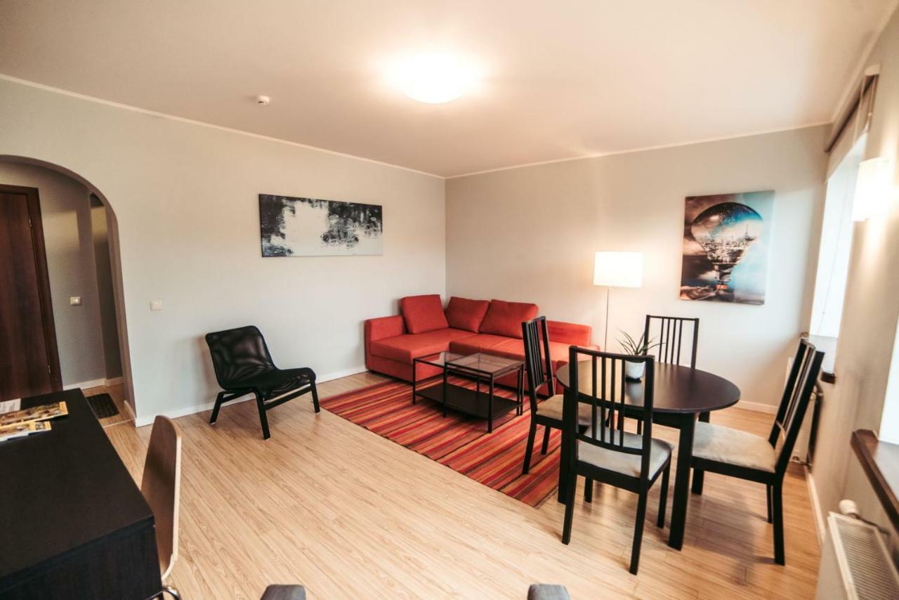 40 Saules Apartment Ventspils Bagian luar foto